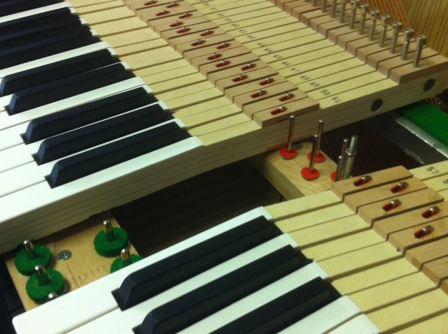 Keybed upright piano